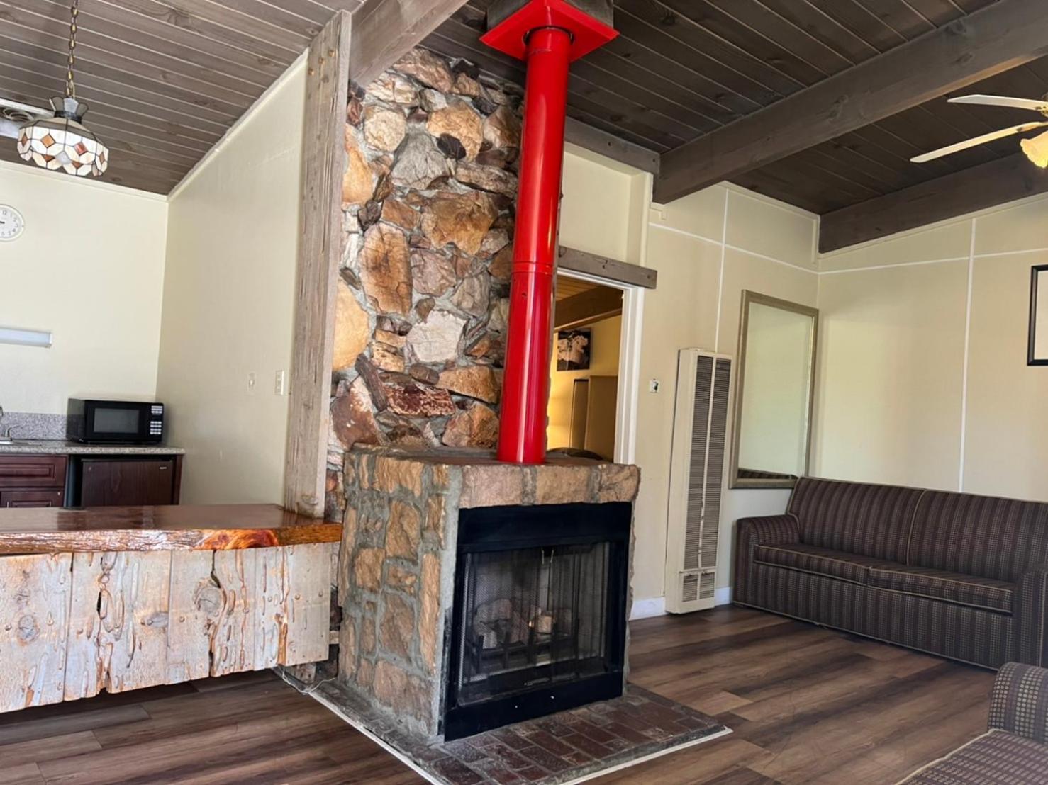 Omeo Suites Big Bear 大熊湖 客房 照片