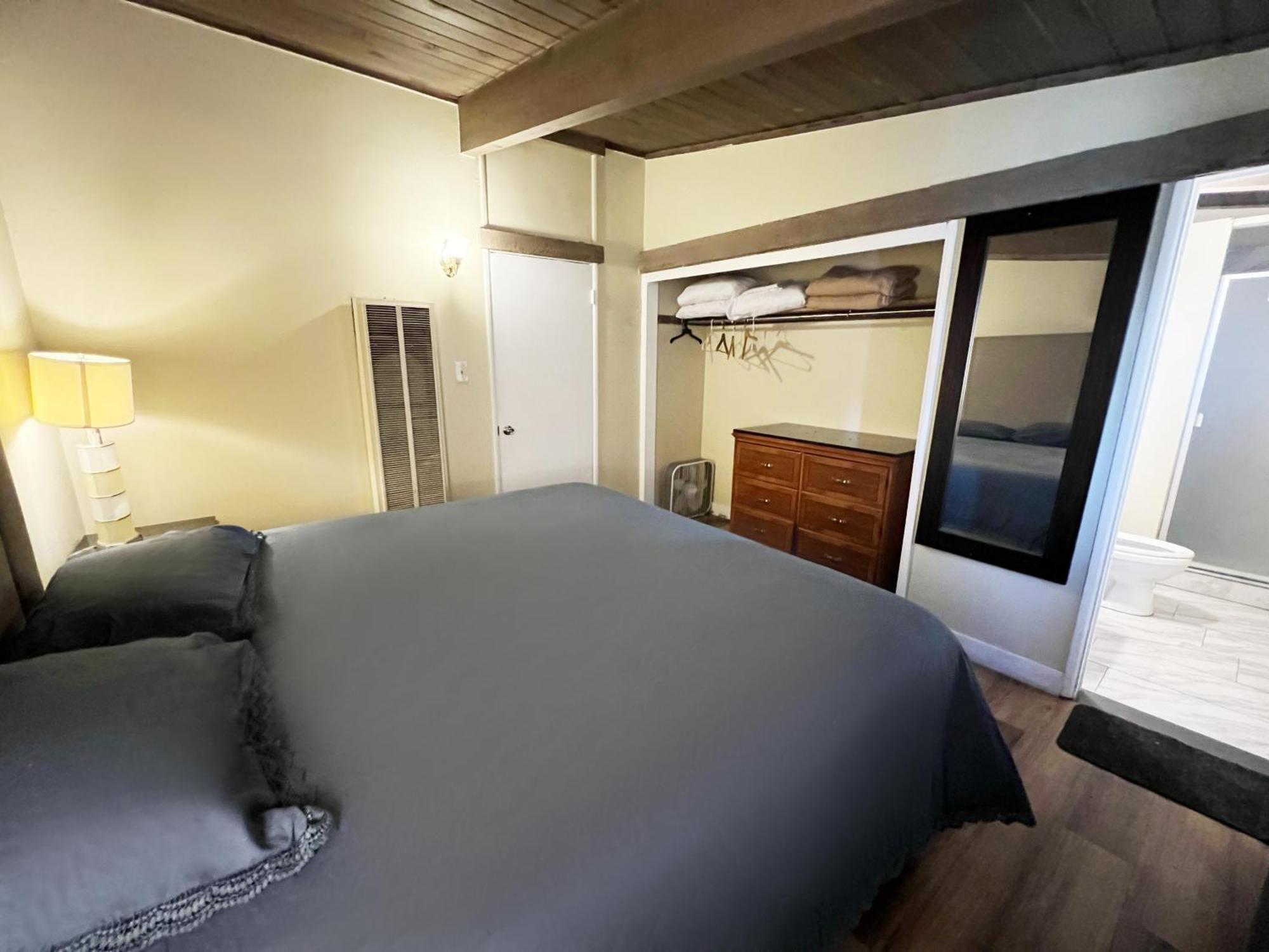 Omeo Suites Big Bear 大熊湖 客房 照片