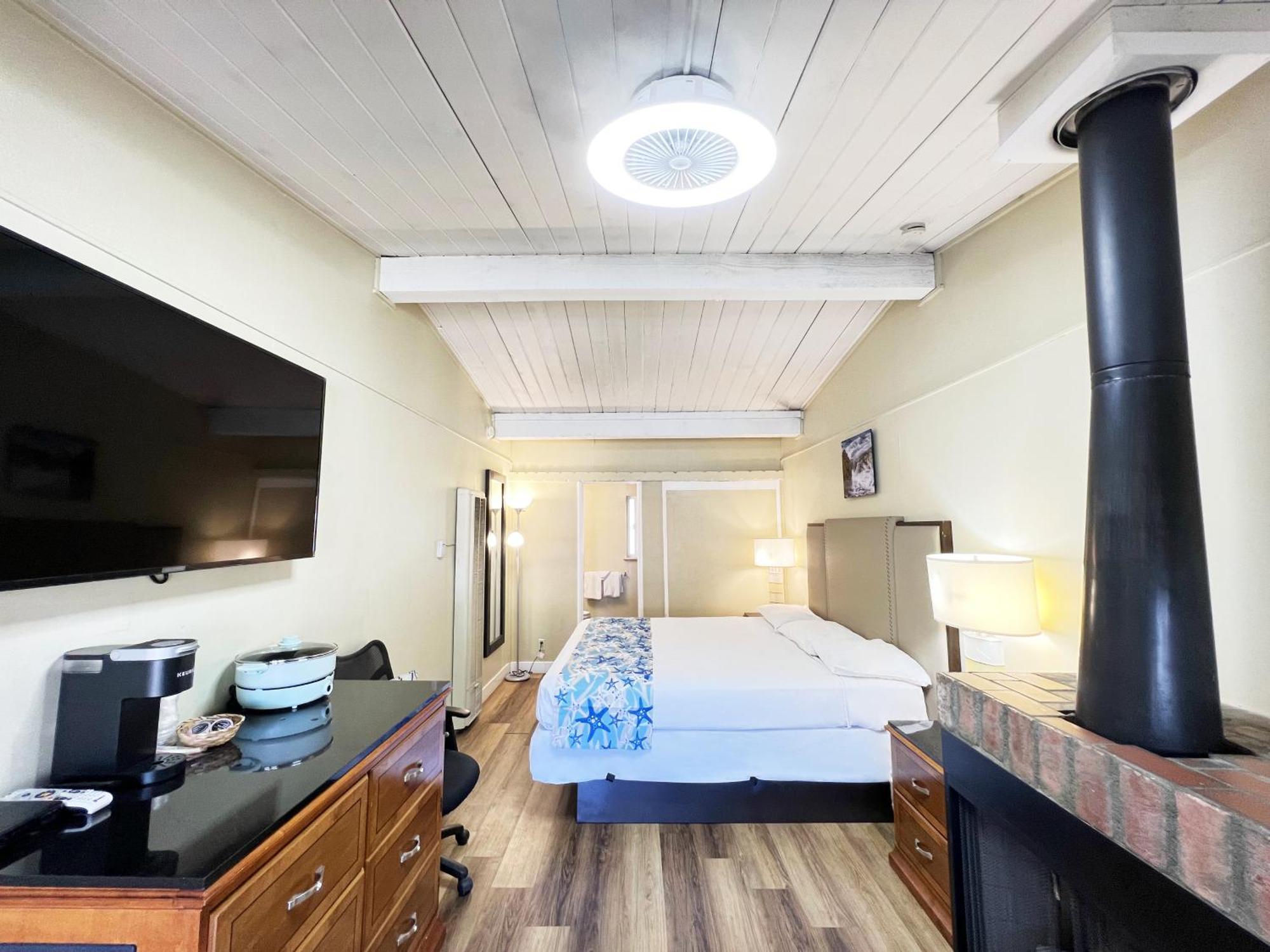 Omeo Suites Big Bear 大熊湖 客房 照片